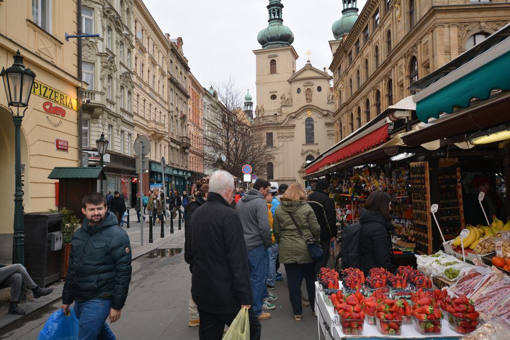 Historic Centre Apartments VI Прага Екстериор снимка